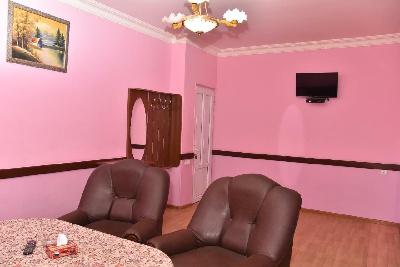 Zvartnots Ojakh Hotel Erevan Esterno foto